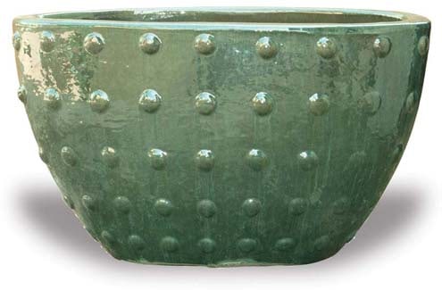 Barro oval pot with dots, moss