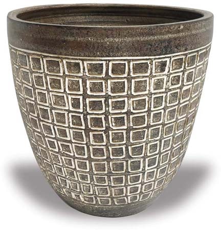 Barro planter with trellis
