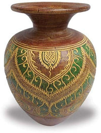Barro wide vase with necklace