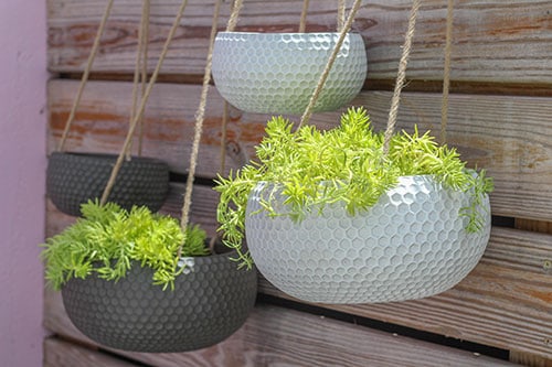 Prisma honeycomb hanging pot