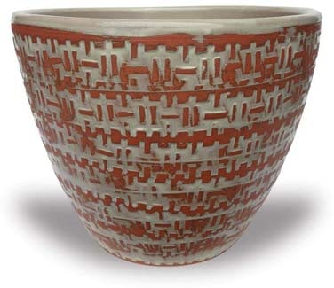 Sol cone pot with basket, white