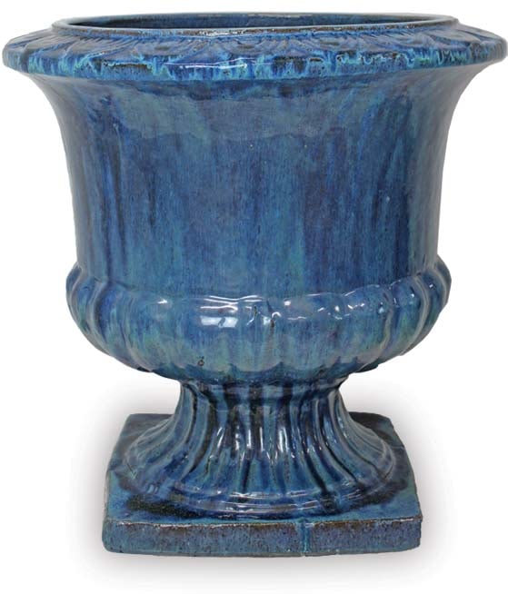 Sol footed planter, green
