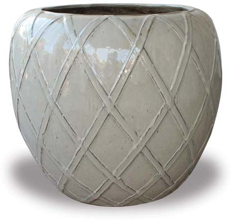 Sol round planter with trellis, cream