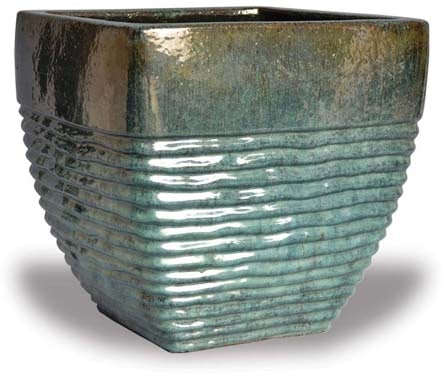 Sol short rippled square pot, green