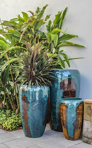 Sol tall elegant planter, blue